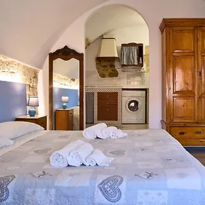 https://le-scale-sul-barocco.sicilyhotelsitaly.net